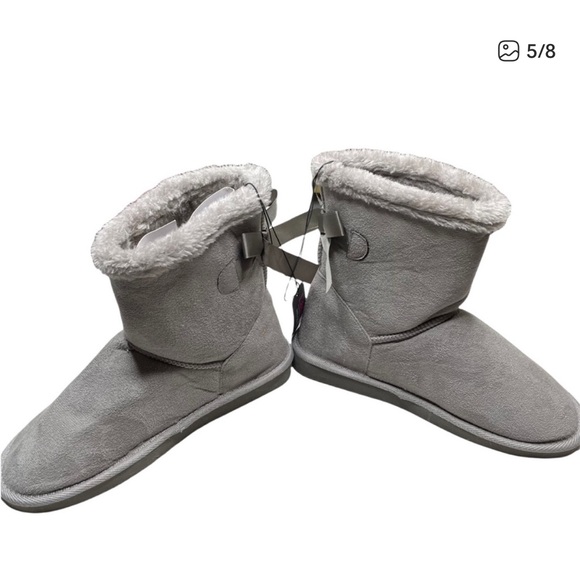 New Bobbie Brooks Gray Women's Slipper boots with fleece size 10 - Picture 11 of 13